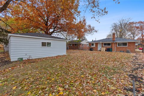 Tiny photo for 1019 Symes Court, Royal Oak City, MI 48067 (MLS # 20251053771)