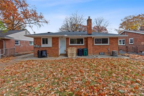 Tiny photo for 1019 Symes Court, Royal Oak City, MI 48067 (MLS # 20251053771)