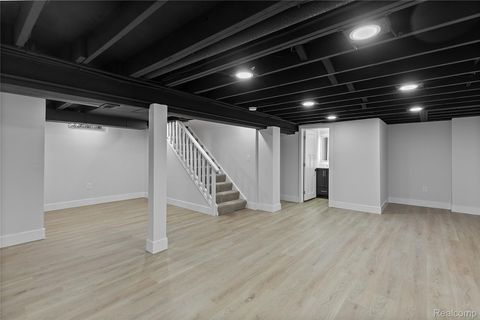 Tiny photo for 1019 Symes Court, Royal Oak City, MI 48067 (MLS # 20251053771)