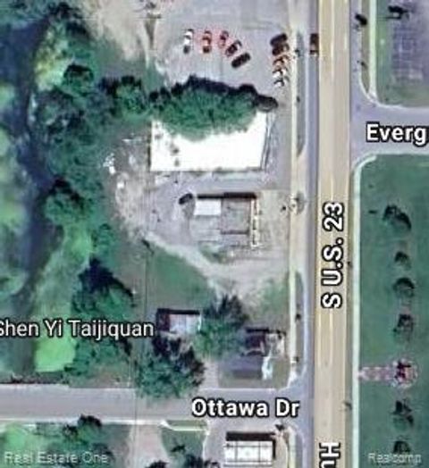 421 N STATE Street Oscoda Charter Township MI 48750