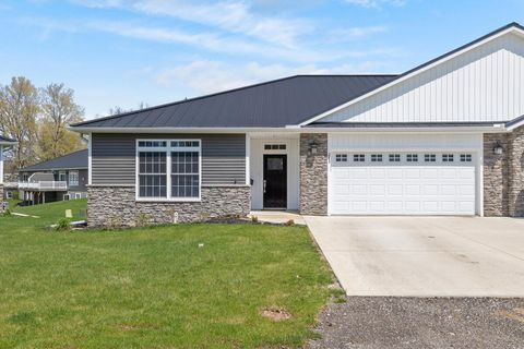 243 Auseon Court Hillsdale City MI 49242