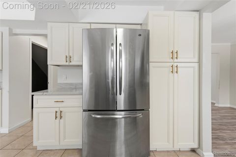 Tiny photo for 38628 FAIRFIELD Drive, Sterling Heights City, MI 48310 (MLS # 20261010318)