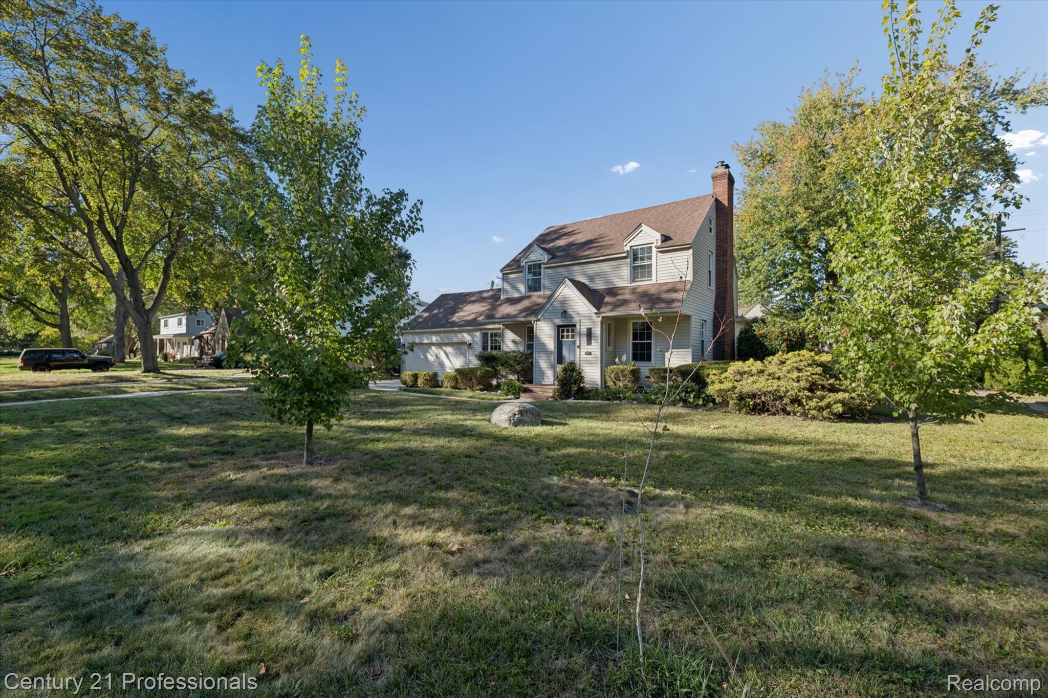 31600 W Chicago Street