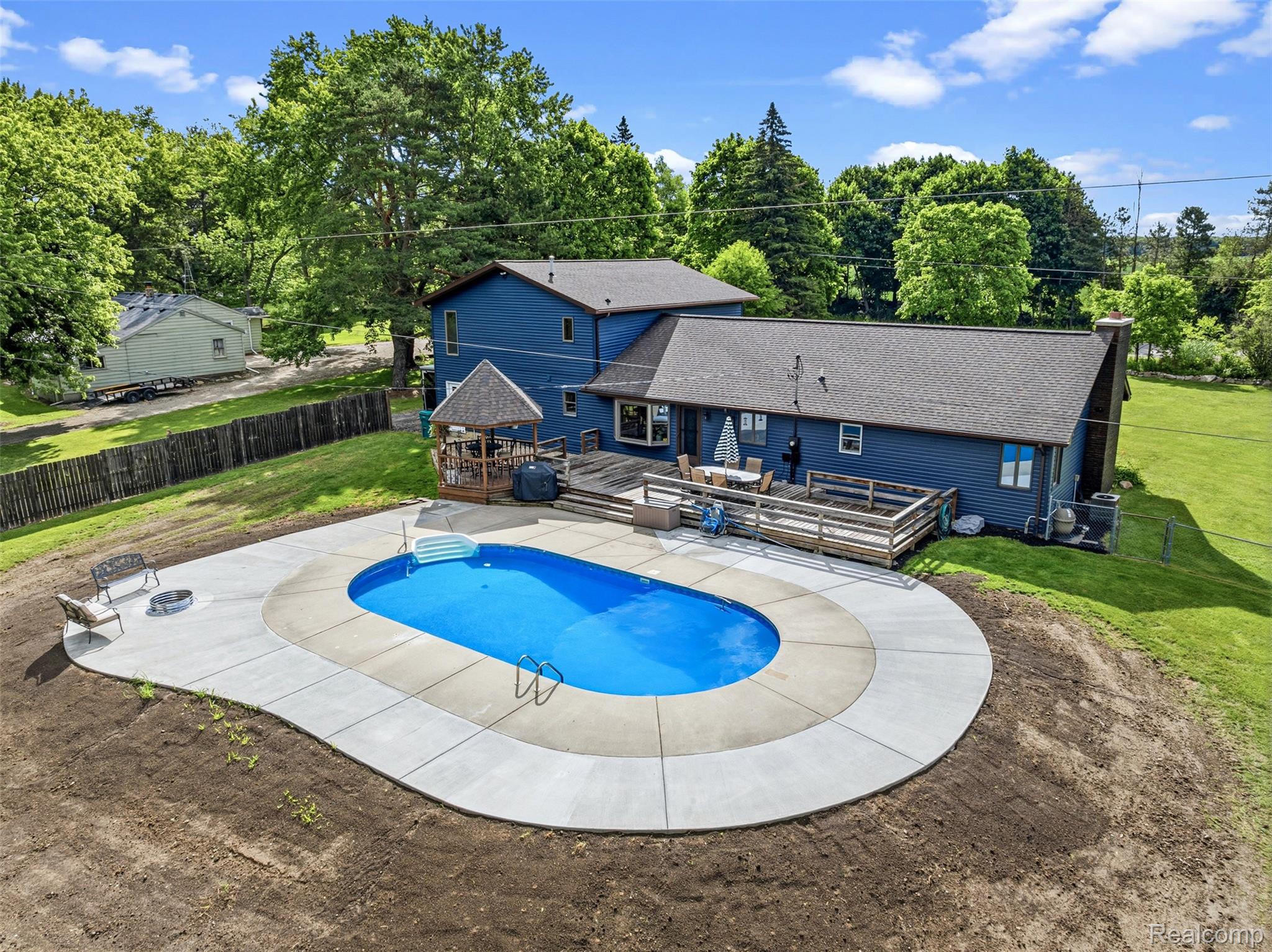 6699 E Lansing Road