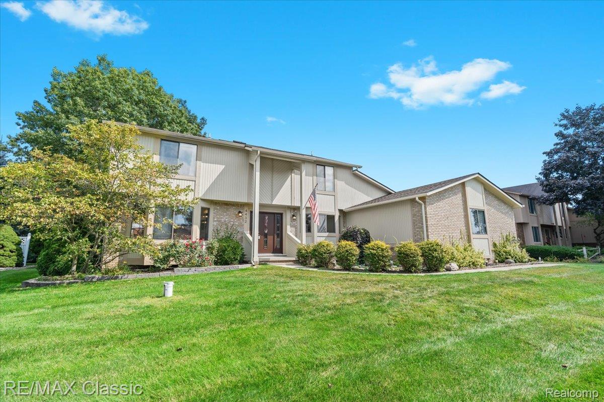 4432 Ravinewood Drive