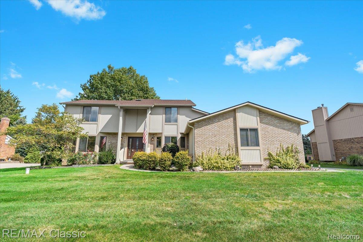 4432 Ravinewood Drive