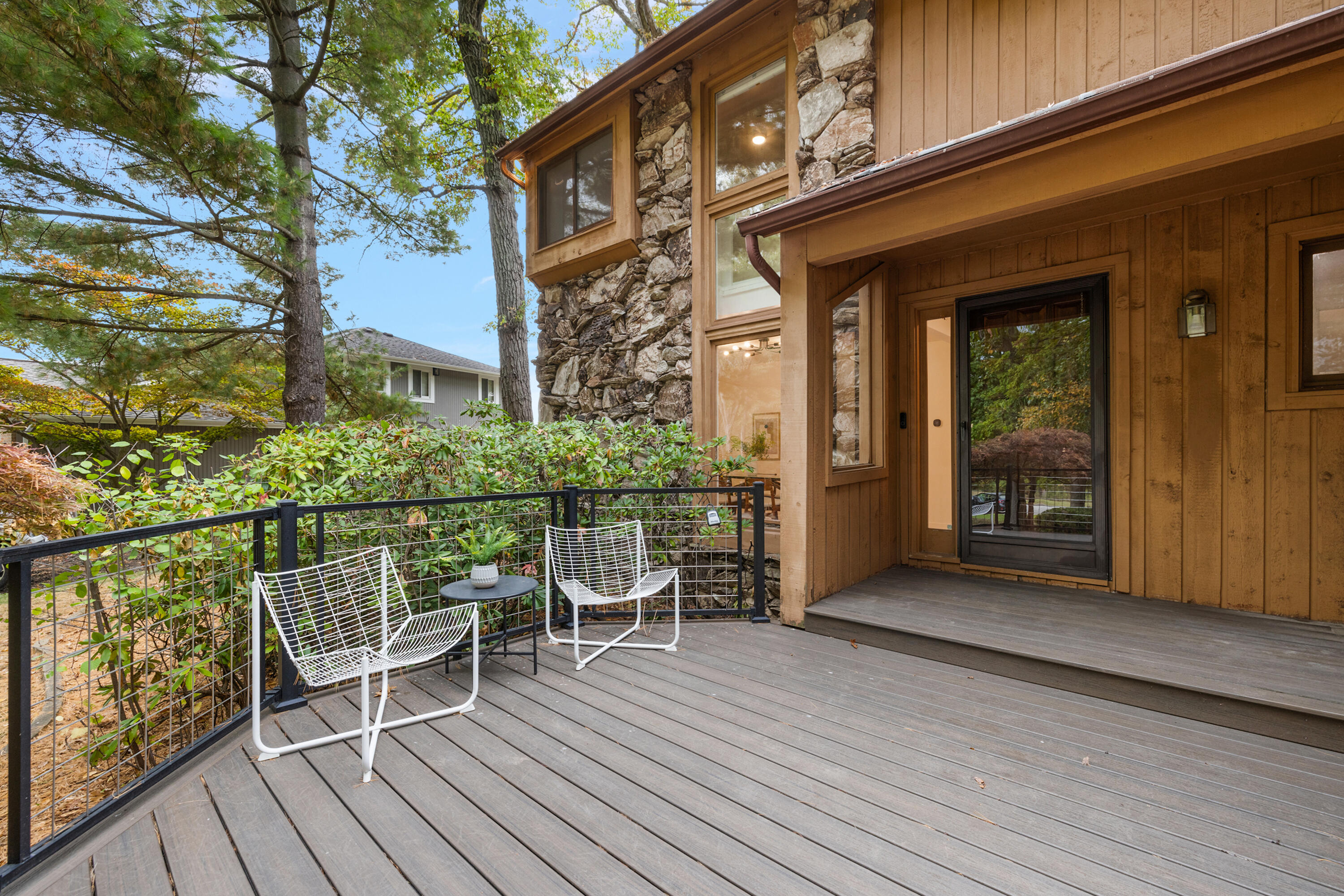 4893 Canyon Oaks Drive