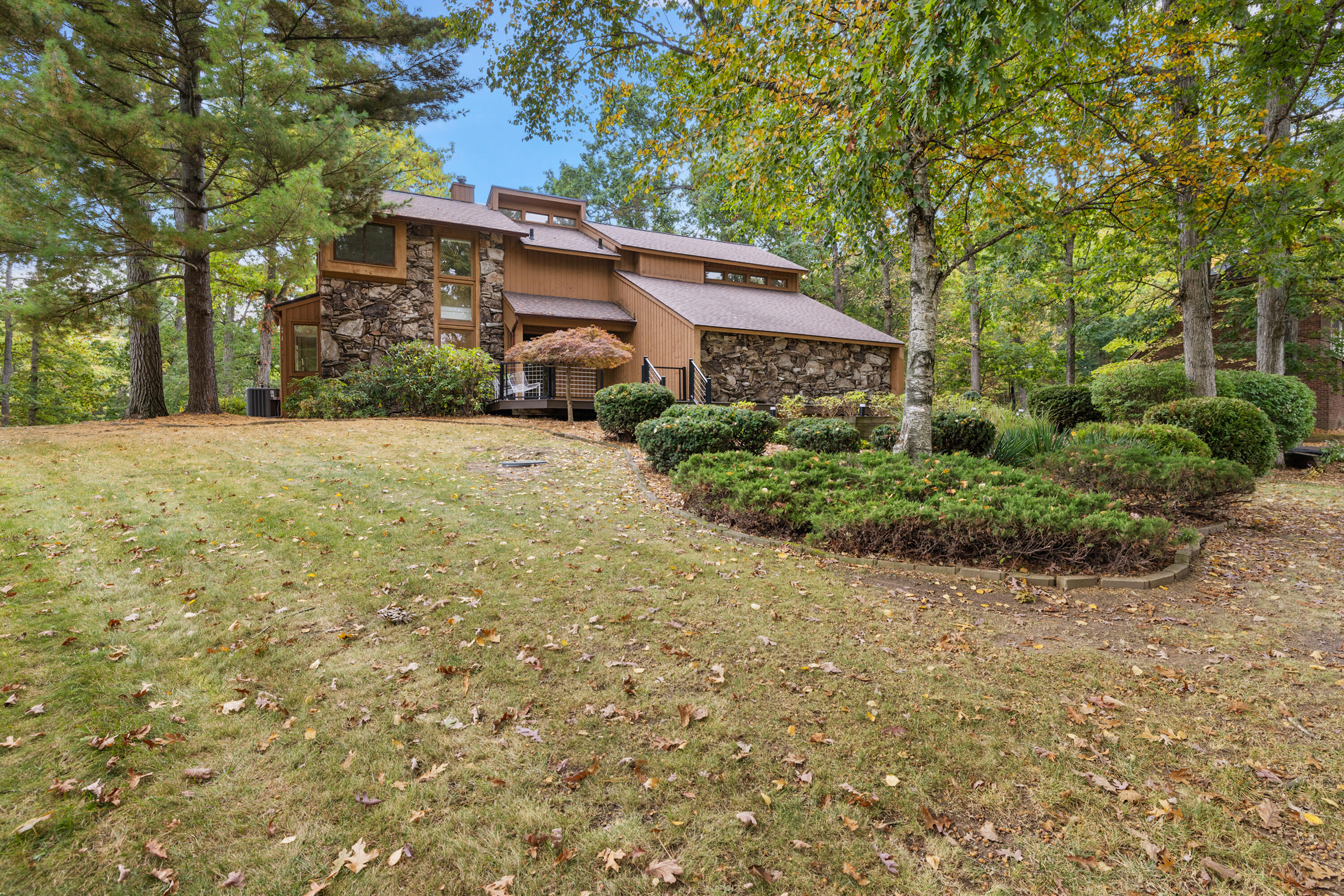 4893 Canyon Oaks Drive