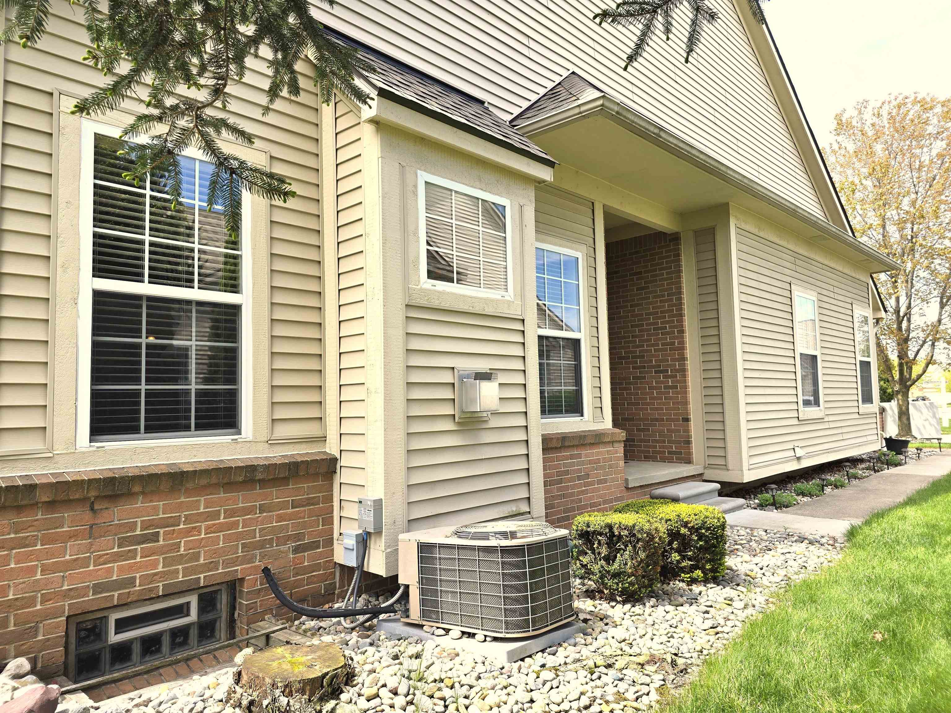 5364 Pine Needle Drive