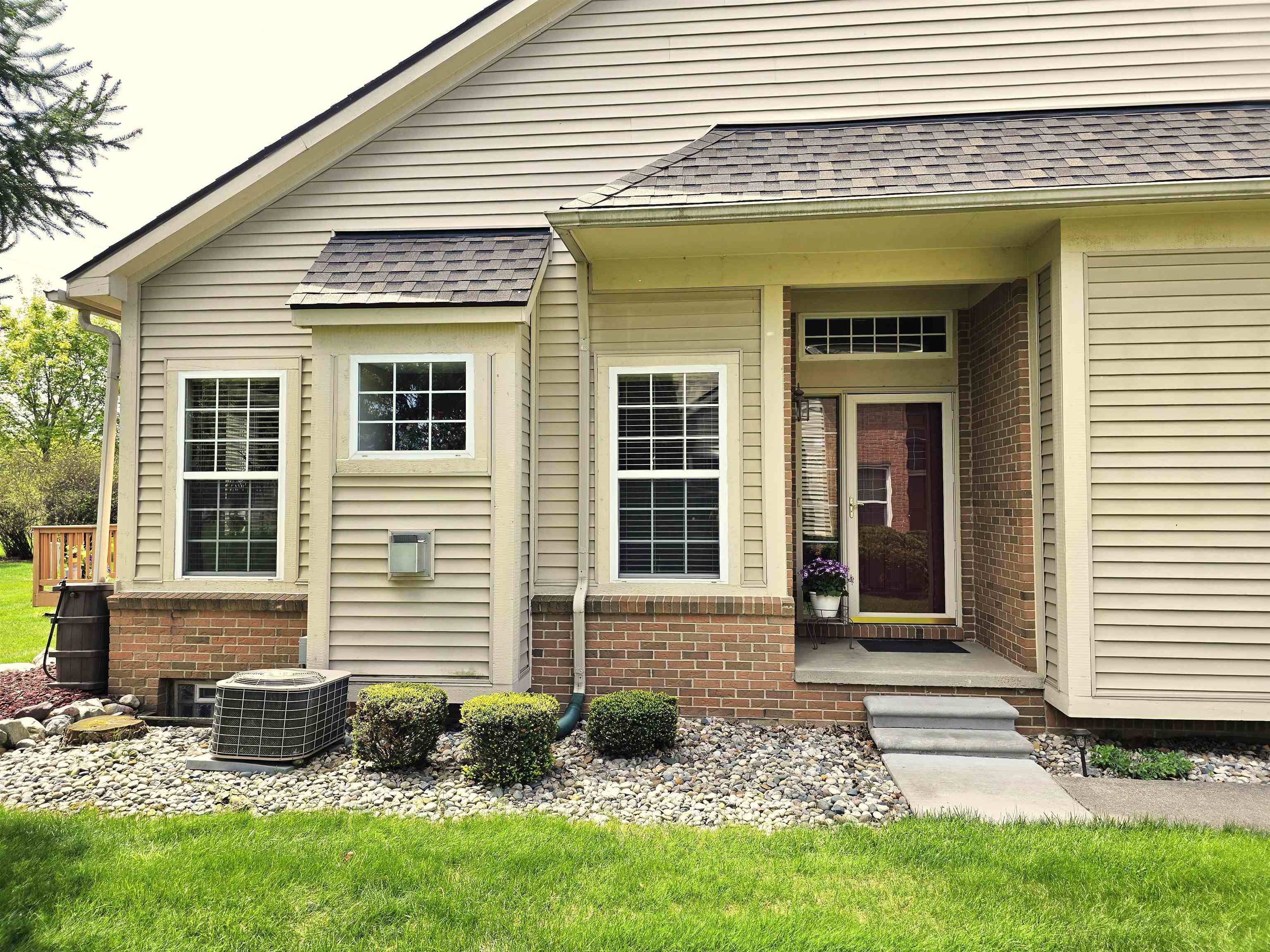 5364 Pine Needle Drive