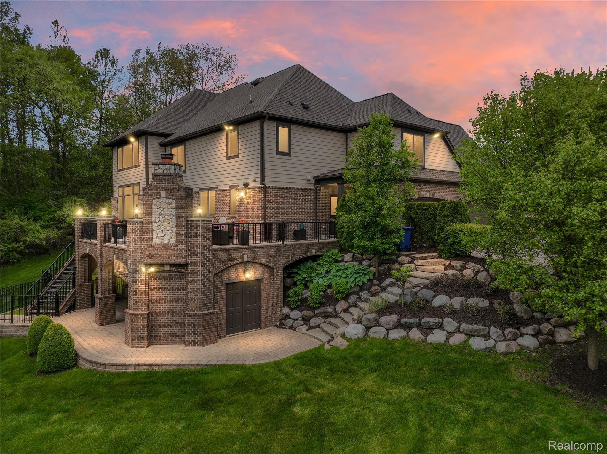 2761 Plum Creek Drive