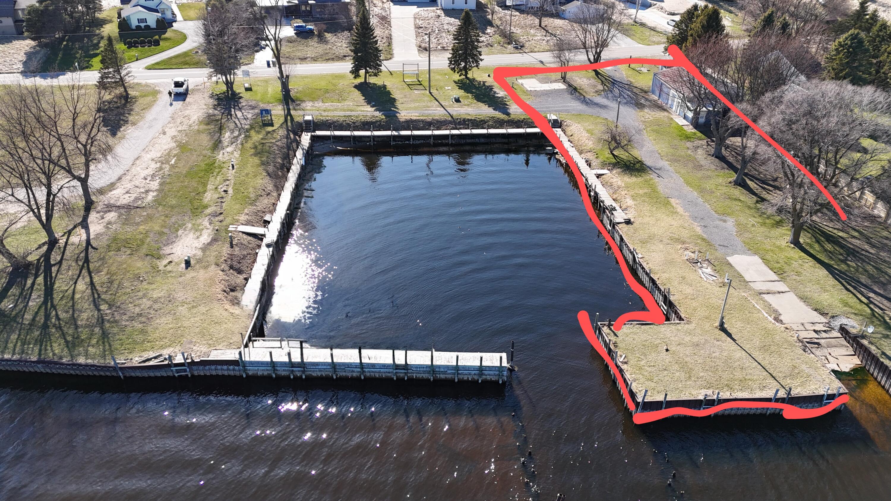 846 S Lakeshore Drive North Lot