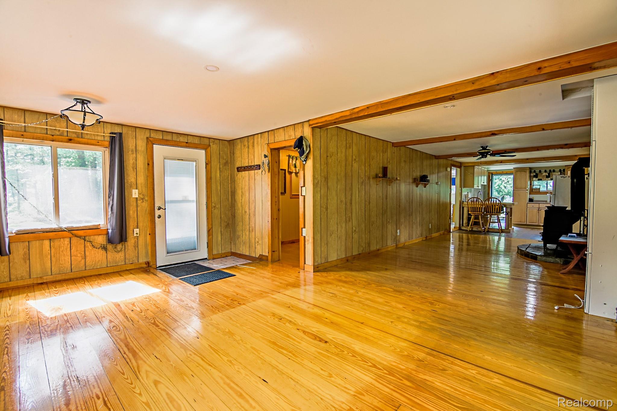 Curtis Township, Michigan 48737, United States, 2 Bedrooms Bedrooms, ,1 BathroomBathrooms,Residential,Active,159882