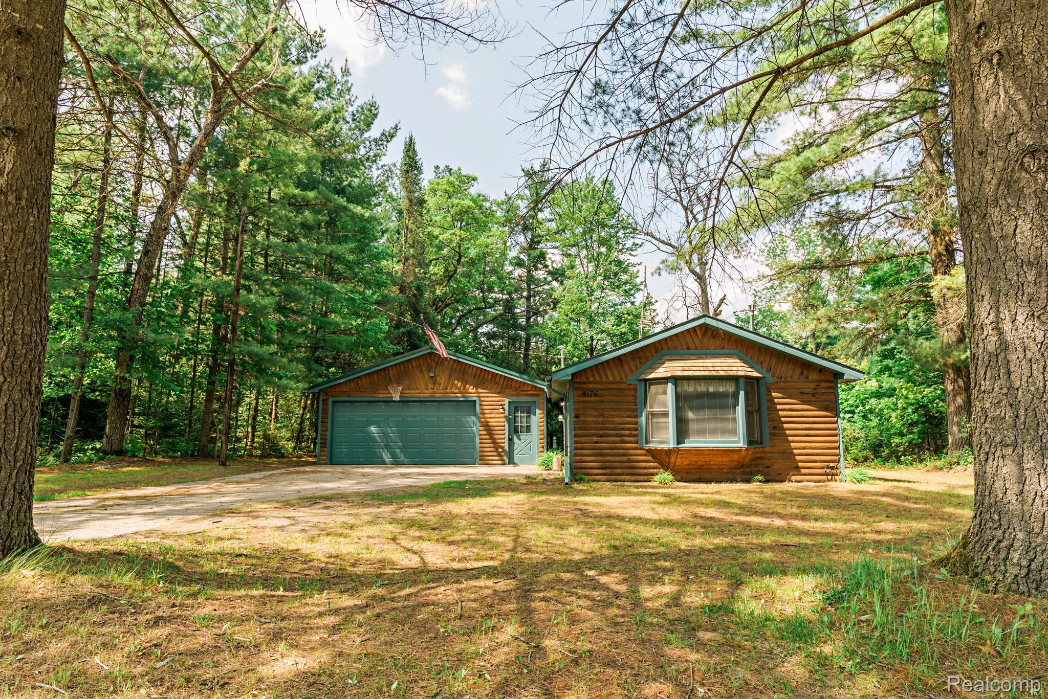 Curtis Township, Michigan 48737, United States, 2 Bedrooms Bedrooms, ,1 BathroomBathrooms,Residential,Active,159882