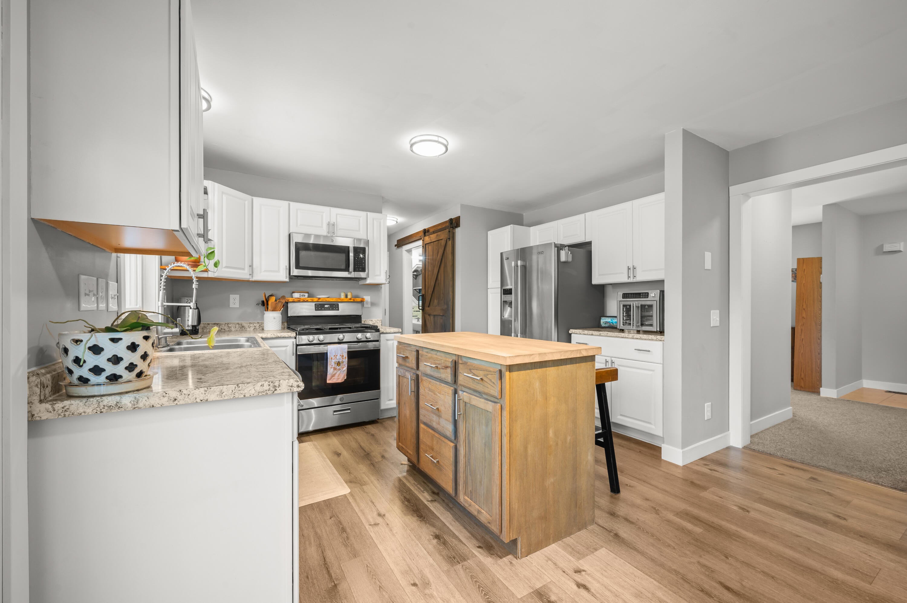 1136 Carberry Road