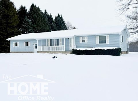2401 W Beard Road Perry Township MI 48872