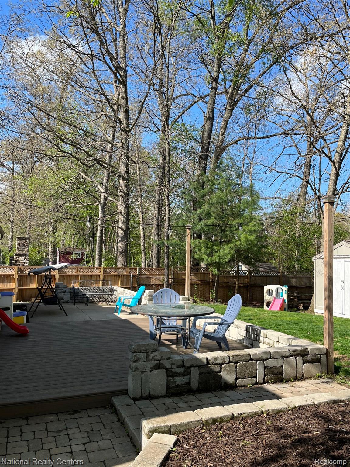 1041 FAIRWAY TRAILS Drive