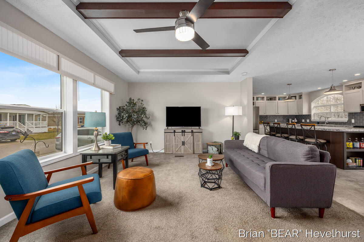 11467 Sundrop Circle