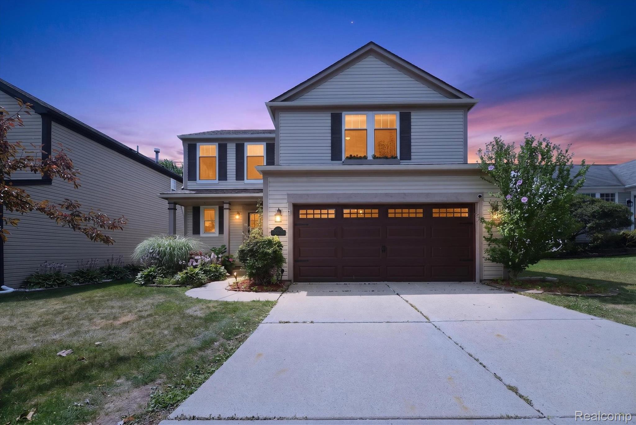 5082 Whispering Glen Trail