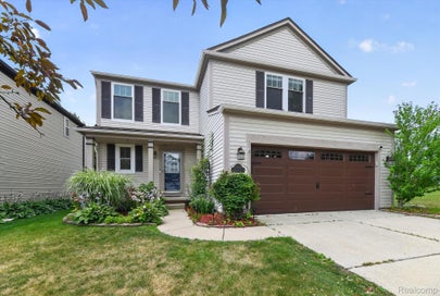 5082 Whispering Glen Trail Grand Blanc Charter Township MI 48442