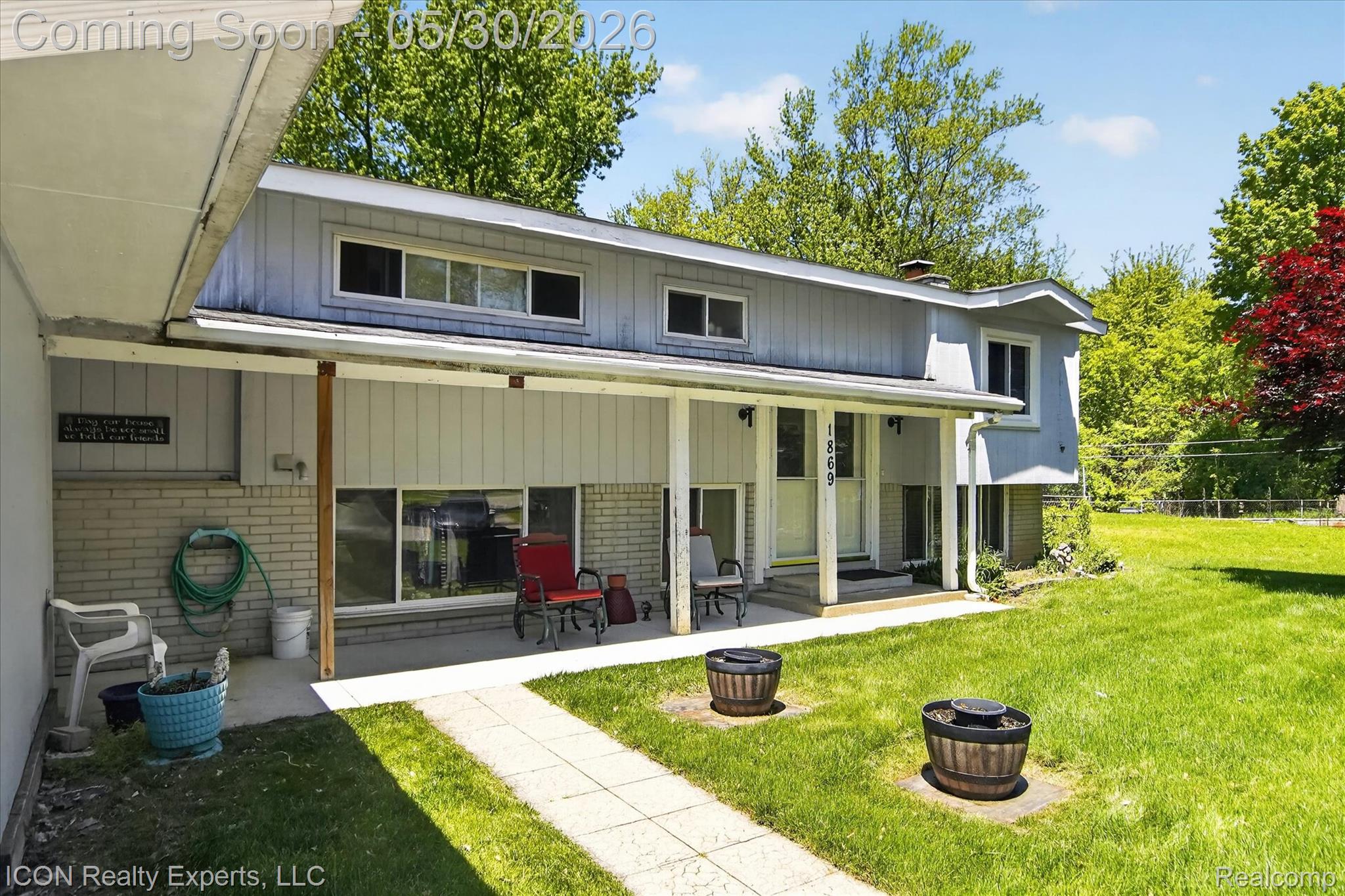 1869 Middle Trail Road