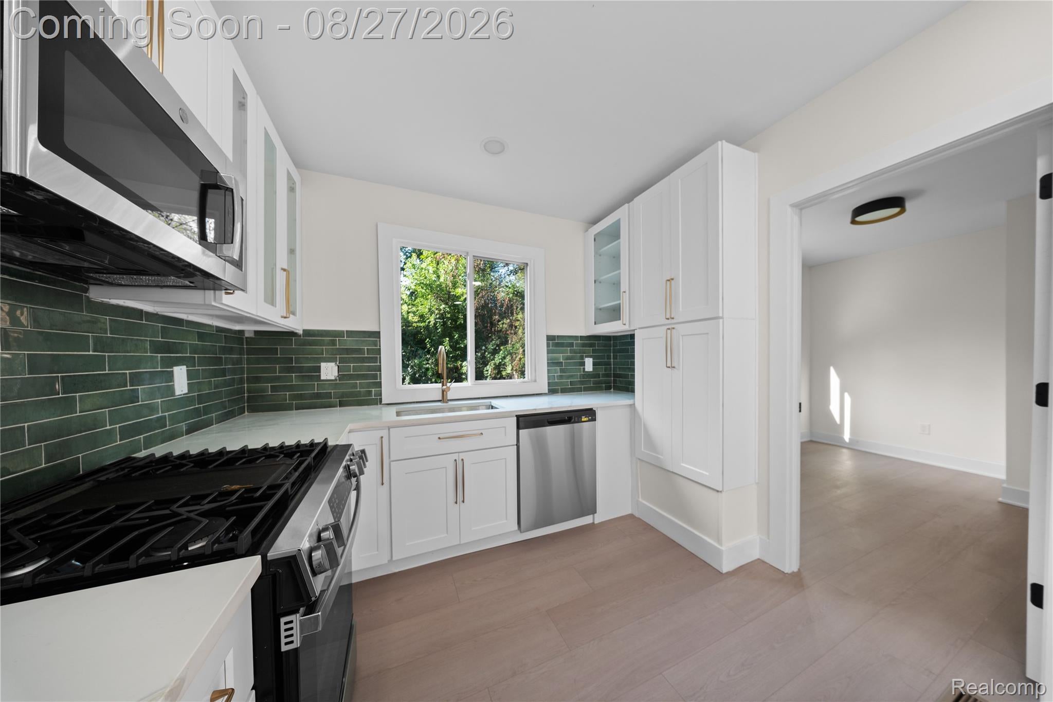 145 W Bernhard Avenue