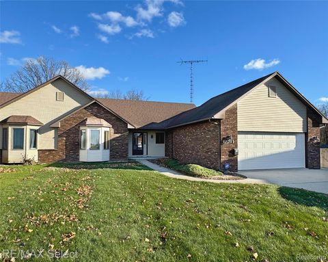 6011 Oak Creek Drive Mundy Township MI 48473