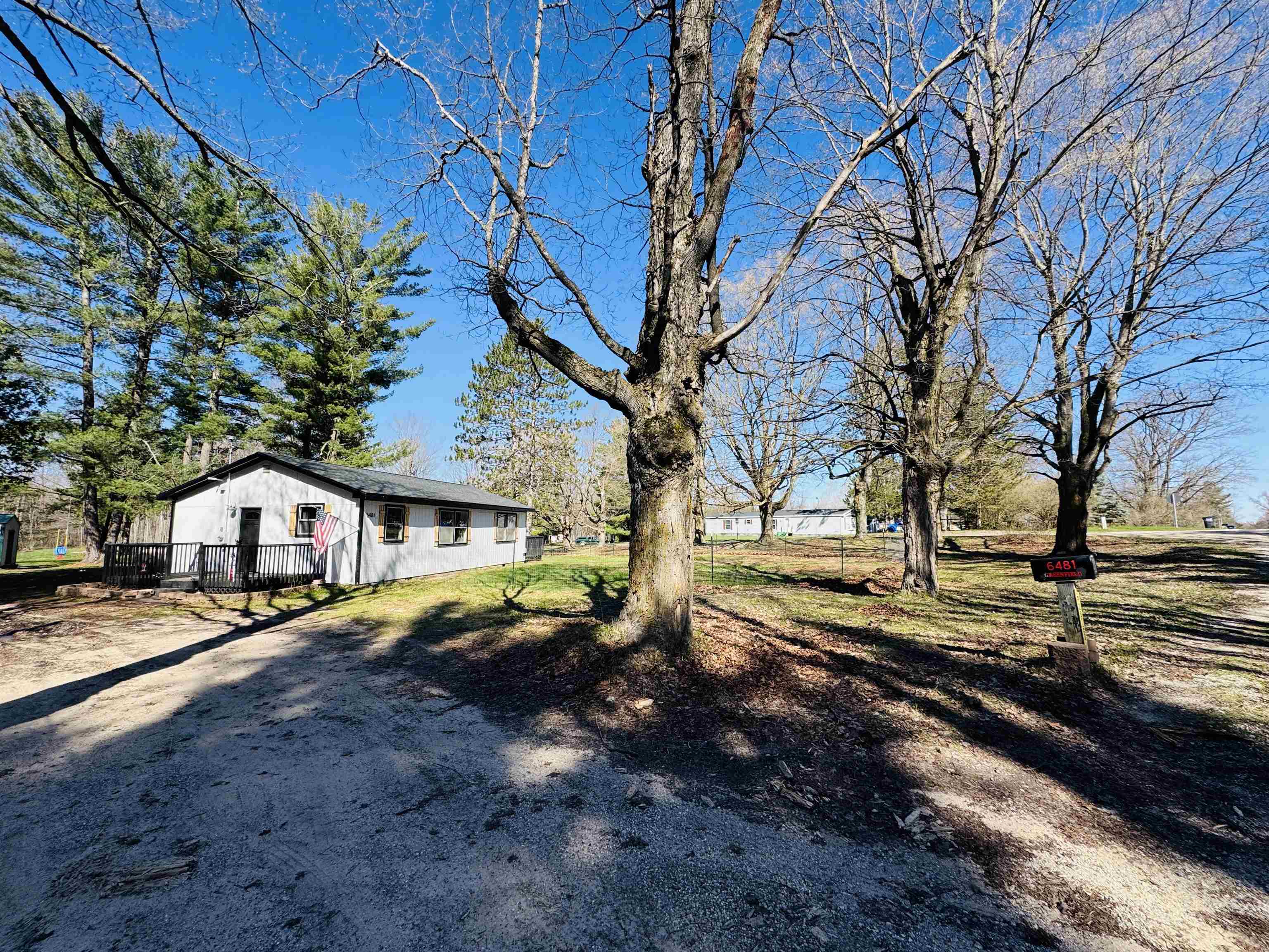 6481 N 35 Road