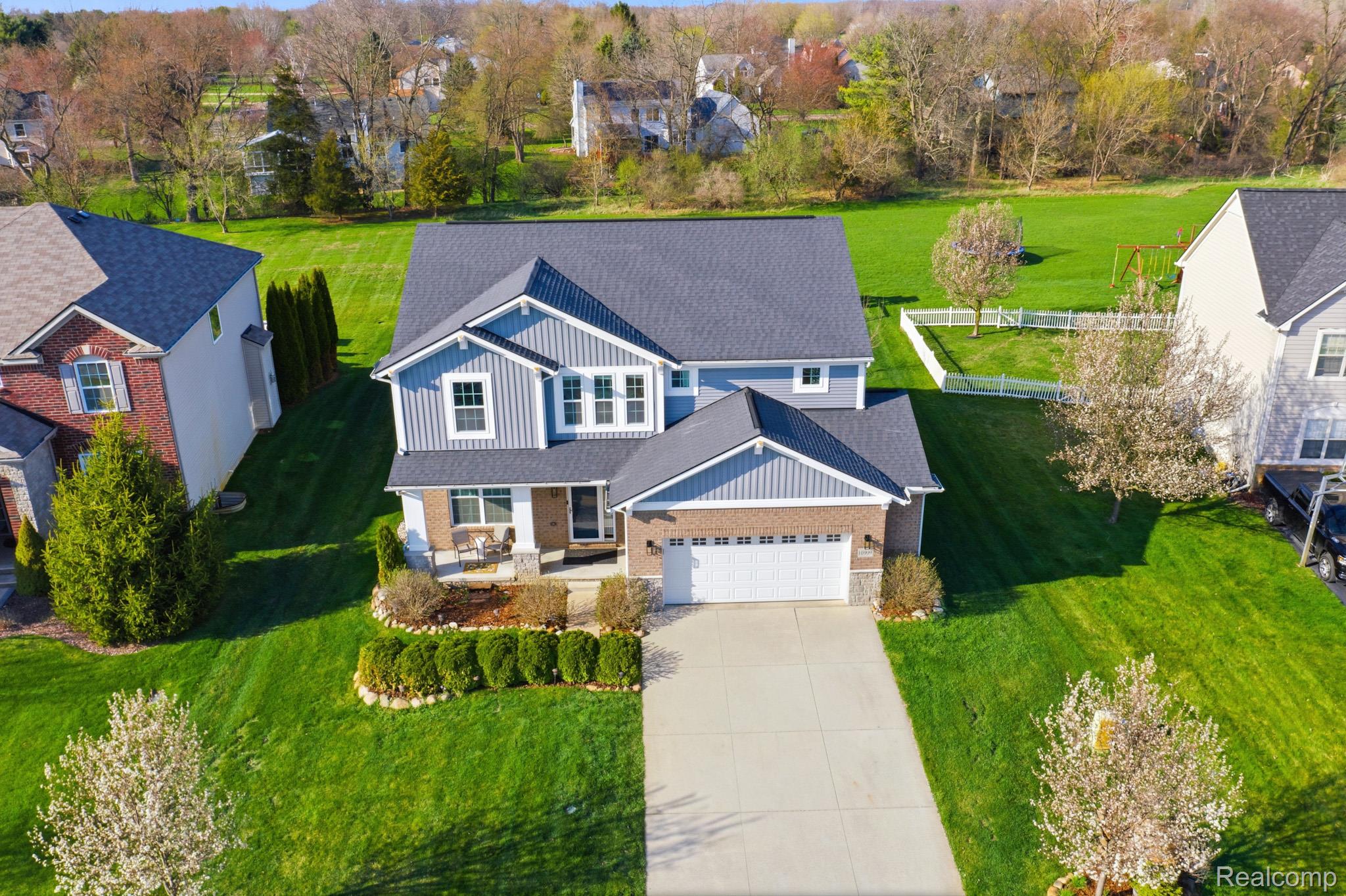 10909 Bouldercrest Drive