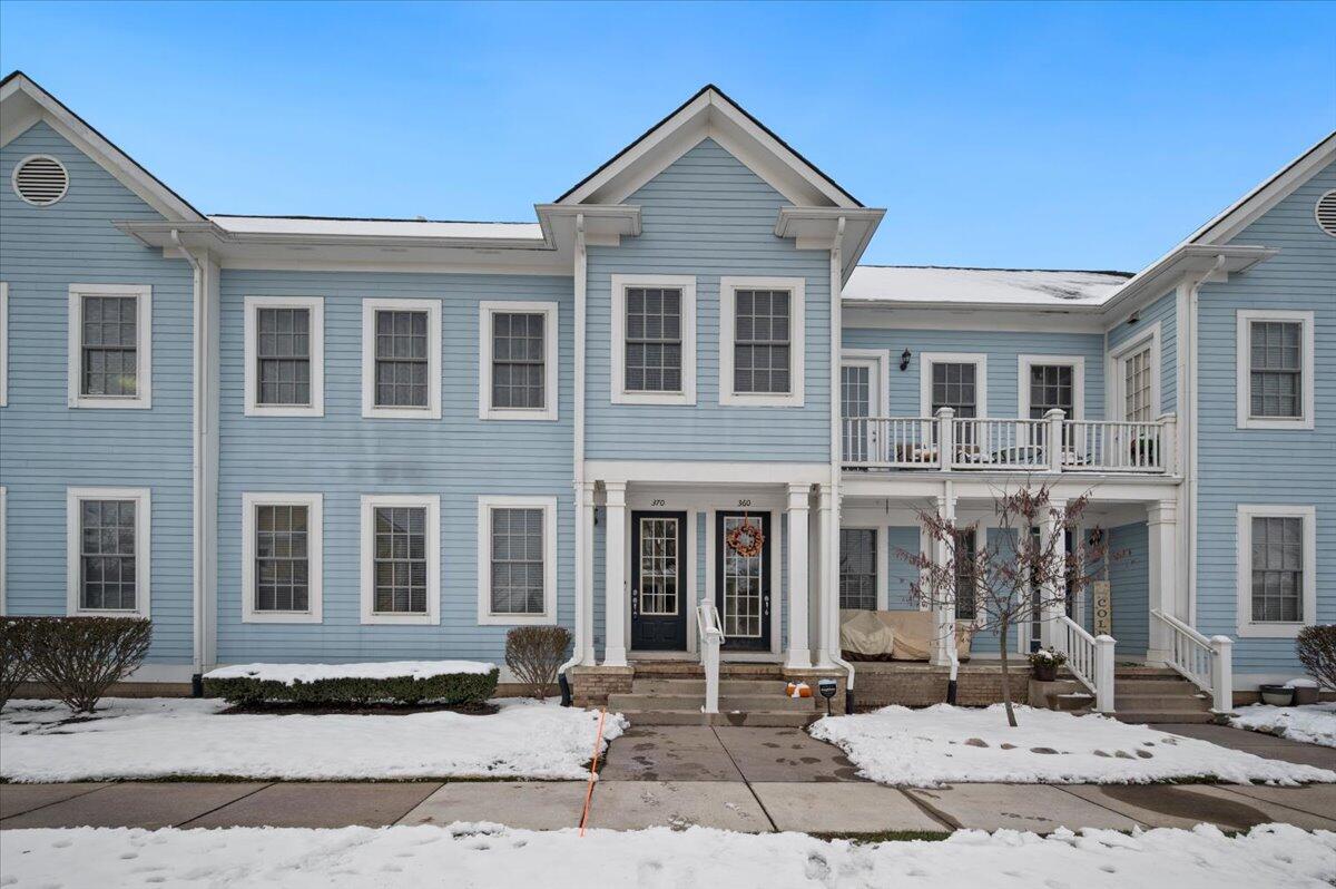 370 Roosevelt Street