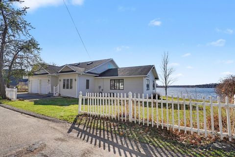 11010 Gourdneck Lake Drive Schoolcraft Village MI 49002