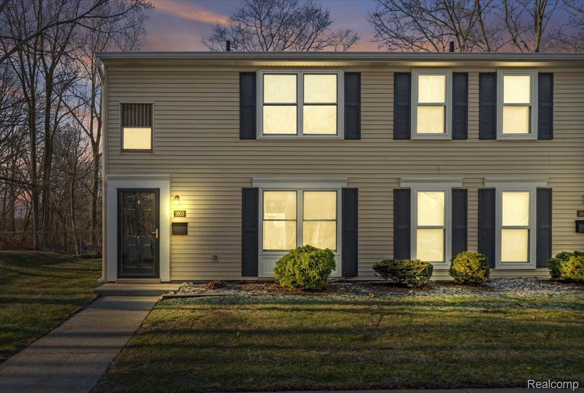 1603 Orchard Drive