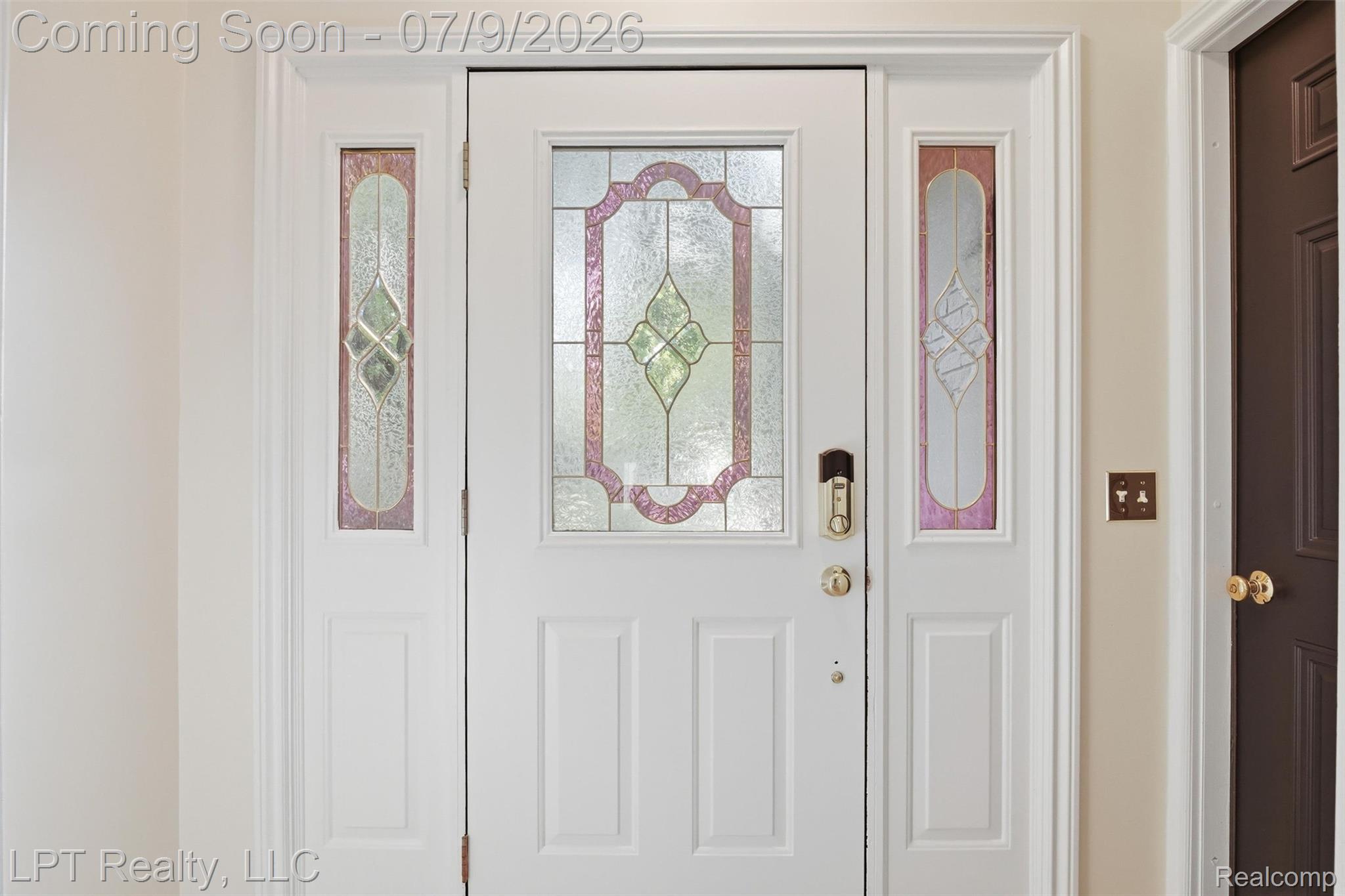 1408 Ledgewood Drive