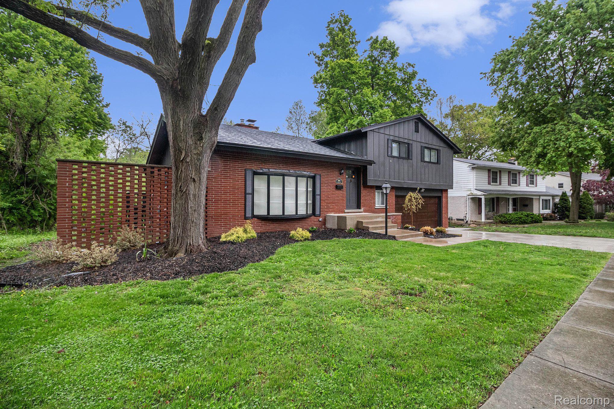 16114 ALPINE Drive