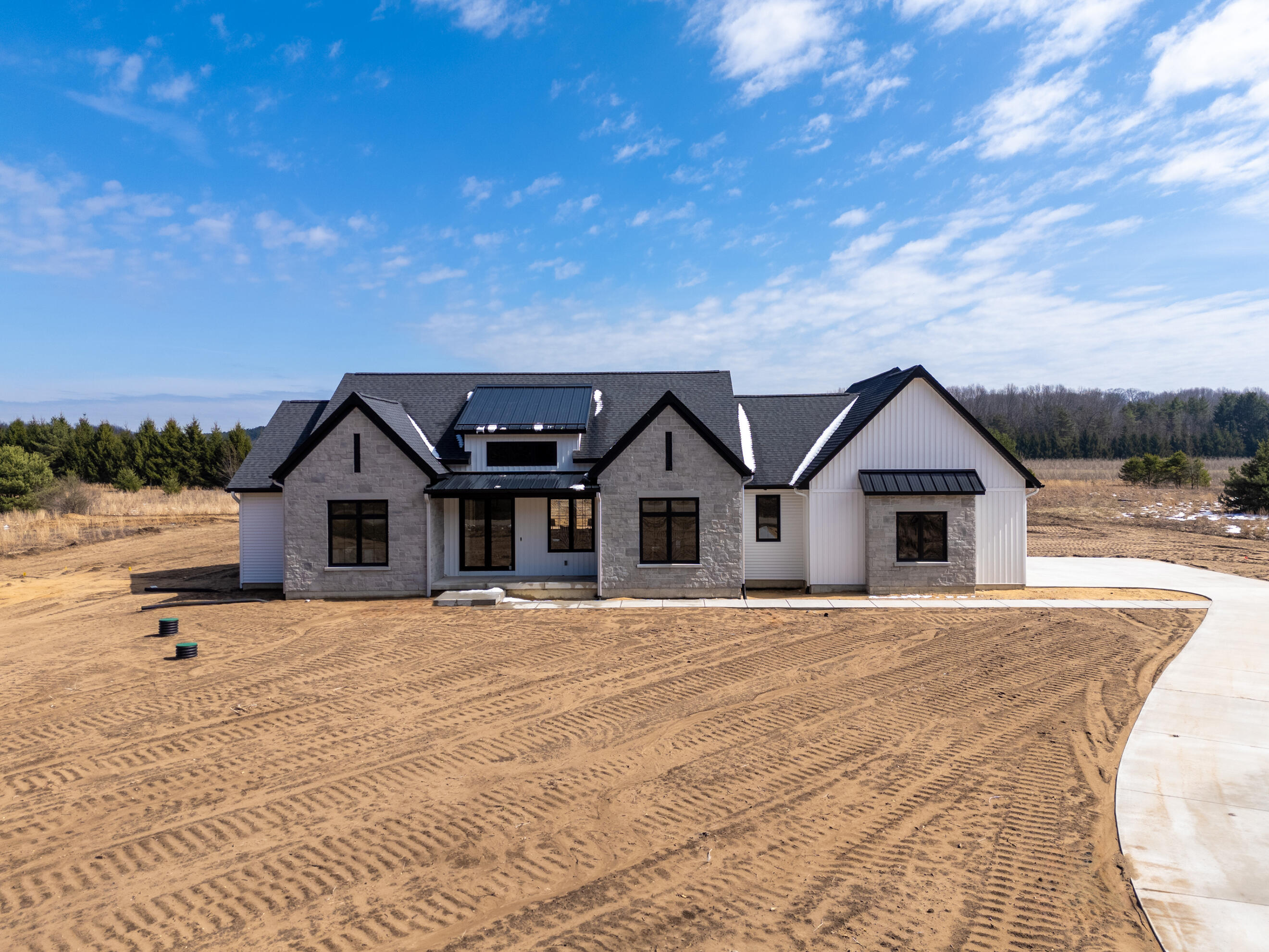 61121 Airpark Lane