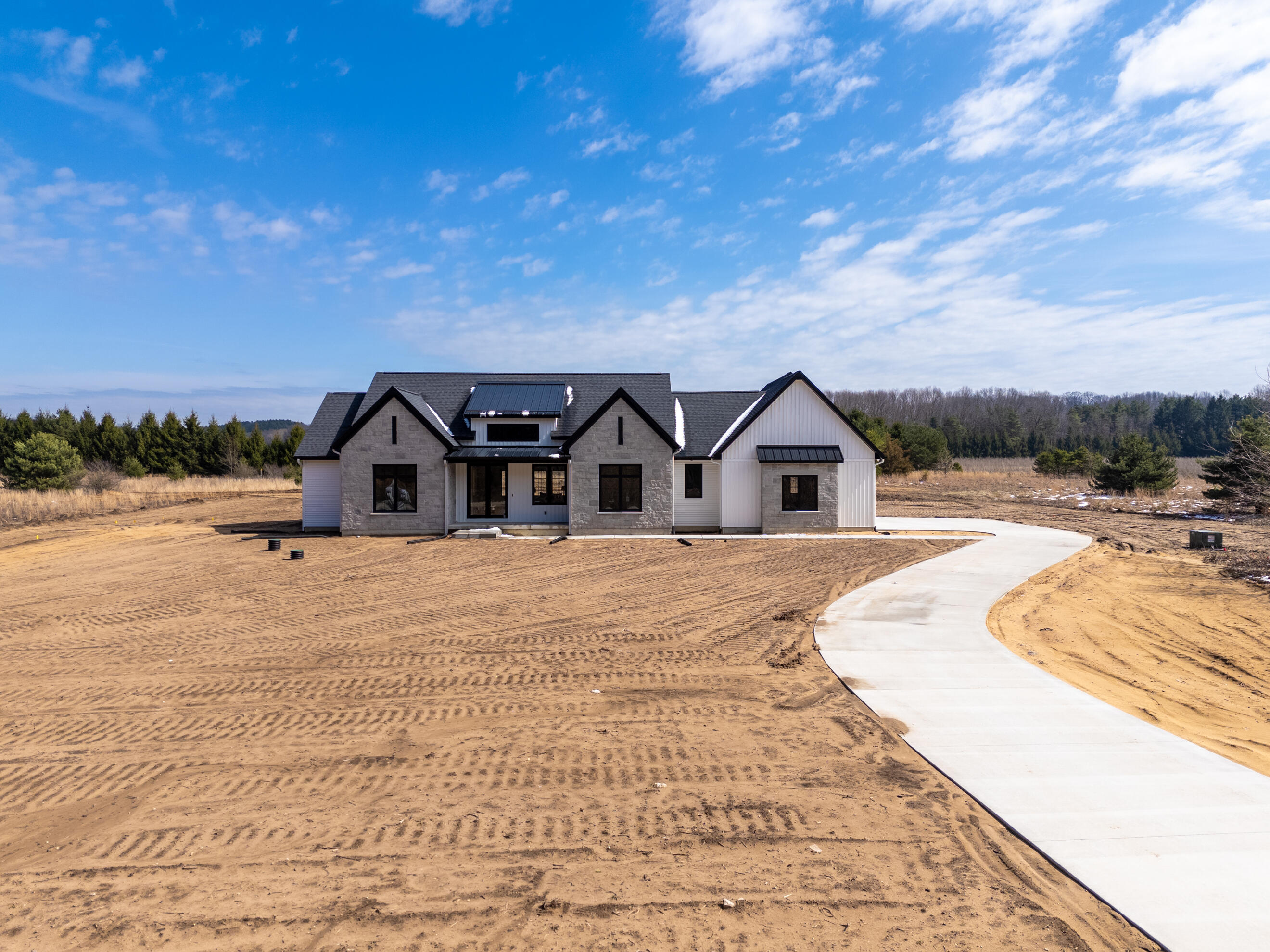 61121 Airpark Lane