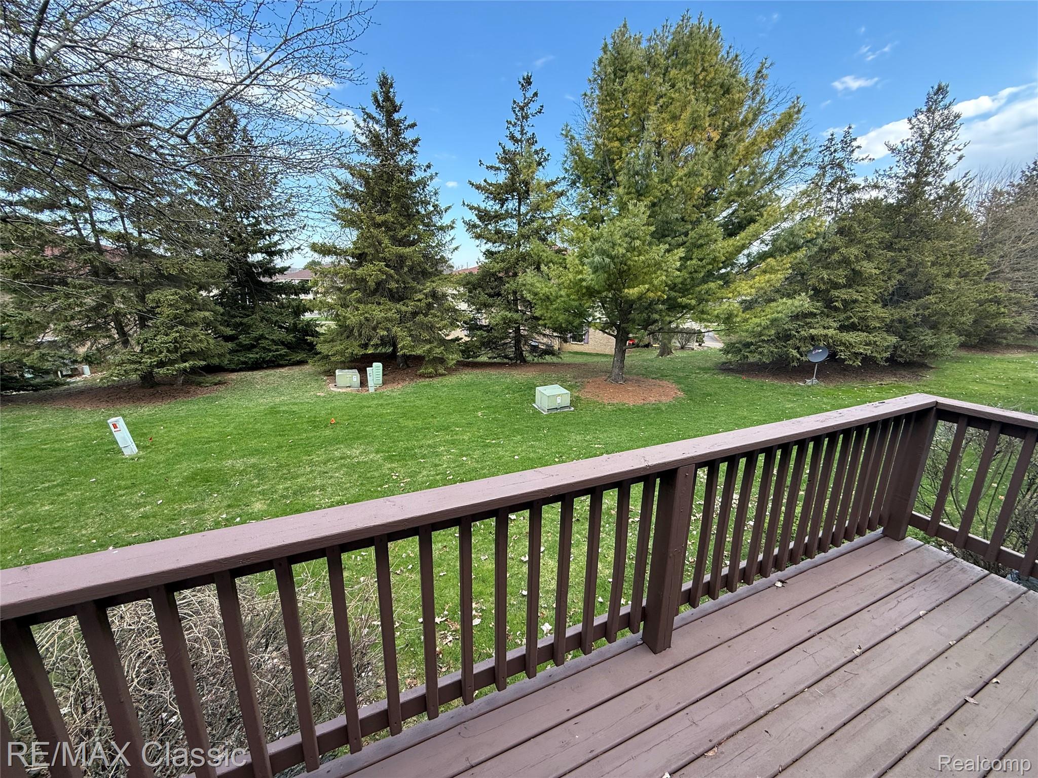 61016 Evergreen Court