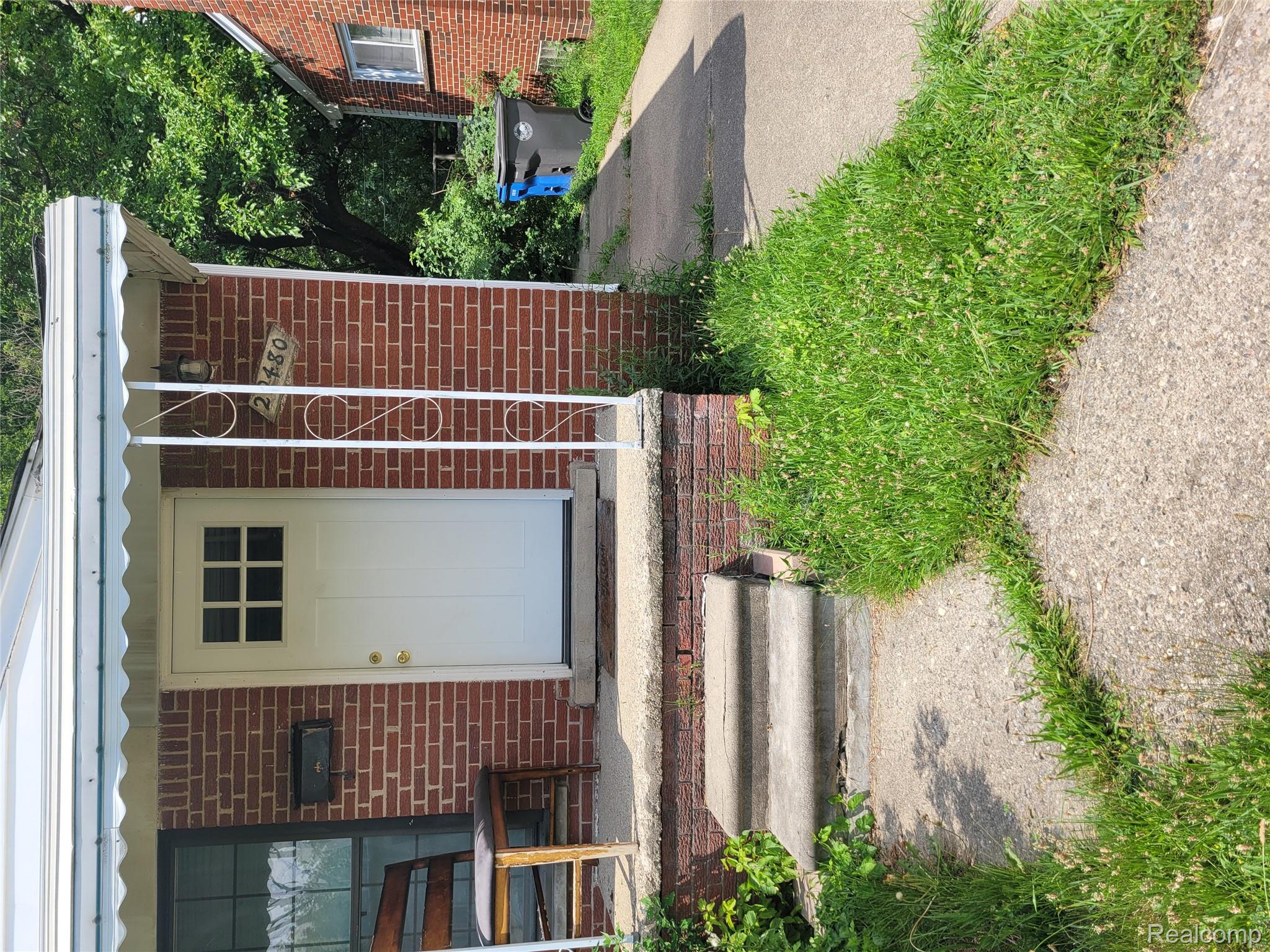 29480 Birchwood Street