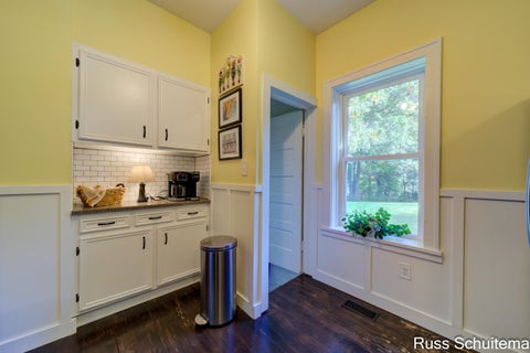 Tiny photo for 15514 State Road, Spring Lake Township, MI 49456 (MLS # 71026054576)