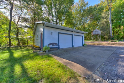 Tiny photo for 15514 State Road, Spring Lake Township, MI 49456 (MLS # 71026054576)