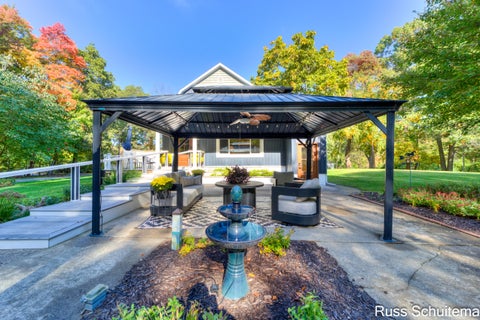 Tiny photo for 15514 State Road, Spring Lake Township, MI 49456 (MLS # 71026054576)