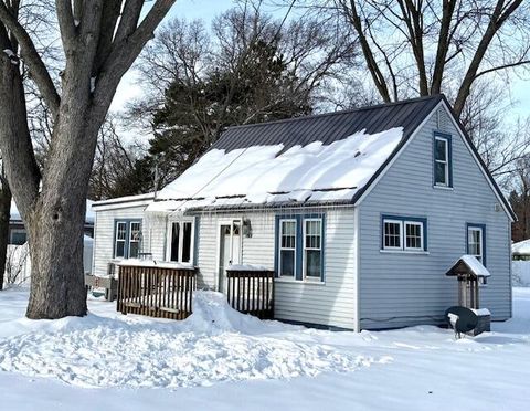 Photo of 1240 E Hile Road, Norton Shores City, MI 49441 (MLS # 71025061987)