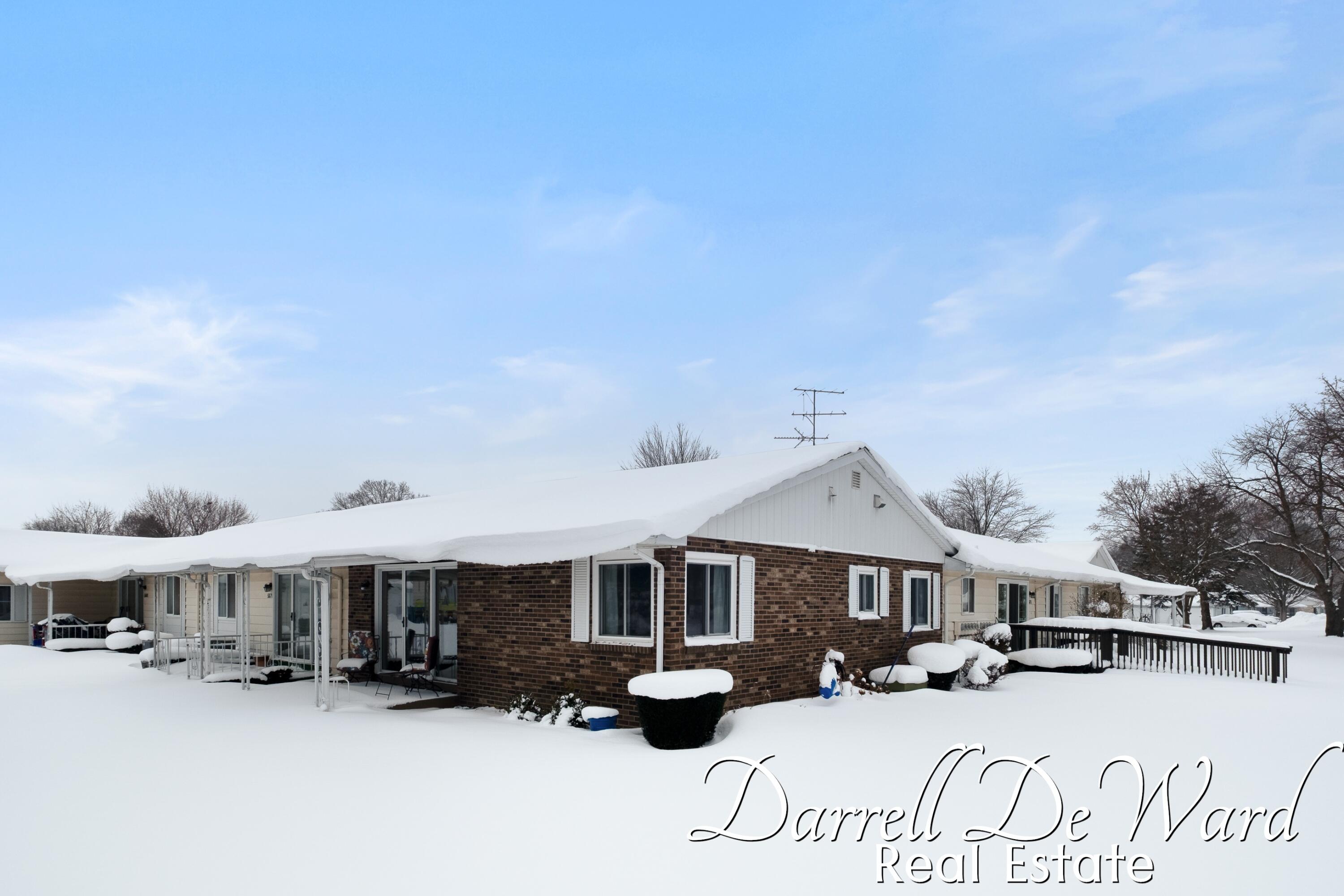 5673 Leisure South Drive SE