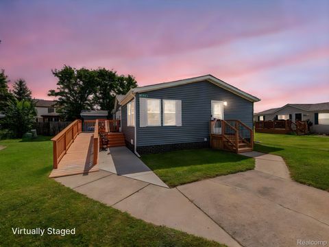 945 Tanner Landing Raisinville Township MI 48161