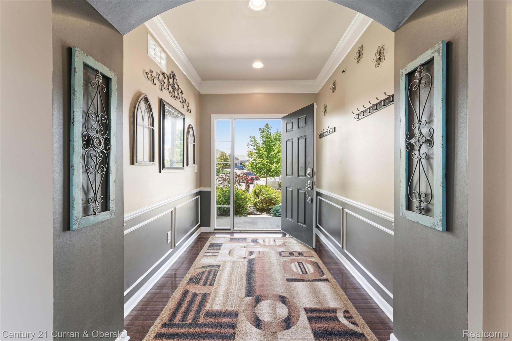 24986 Carriage Lane