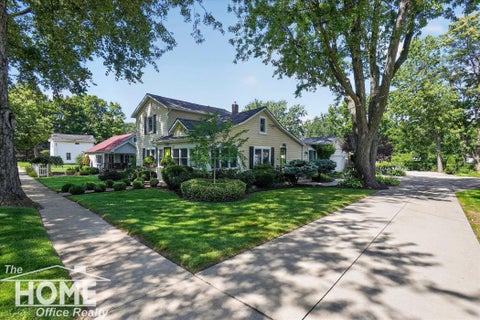 Tiny photo for 111 E State Street, Vernon Village, MI 48476 (MLS # 5050220191)