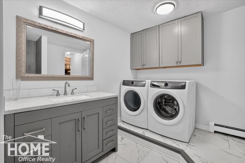 Tiny photo for 111 E State Street, Vernon Village, MI 48476 (MLS # 5050220191)