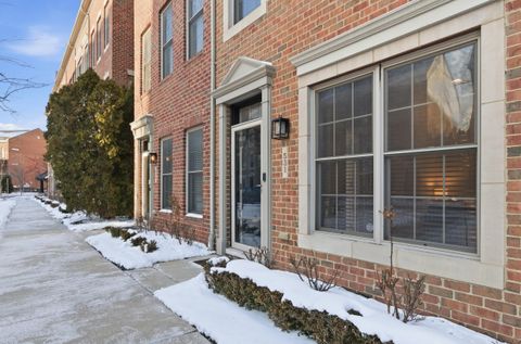 531 Graten Street Birmingham City MI 48009