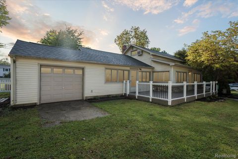 131 W South Street Williamston City MI 48895