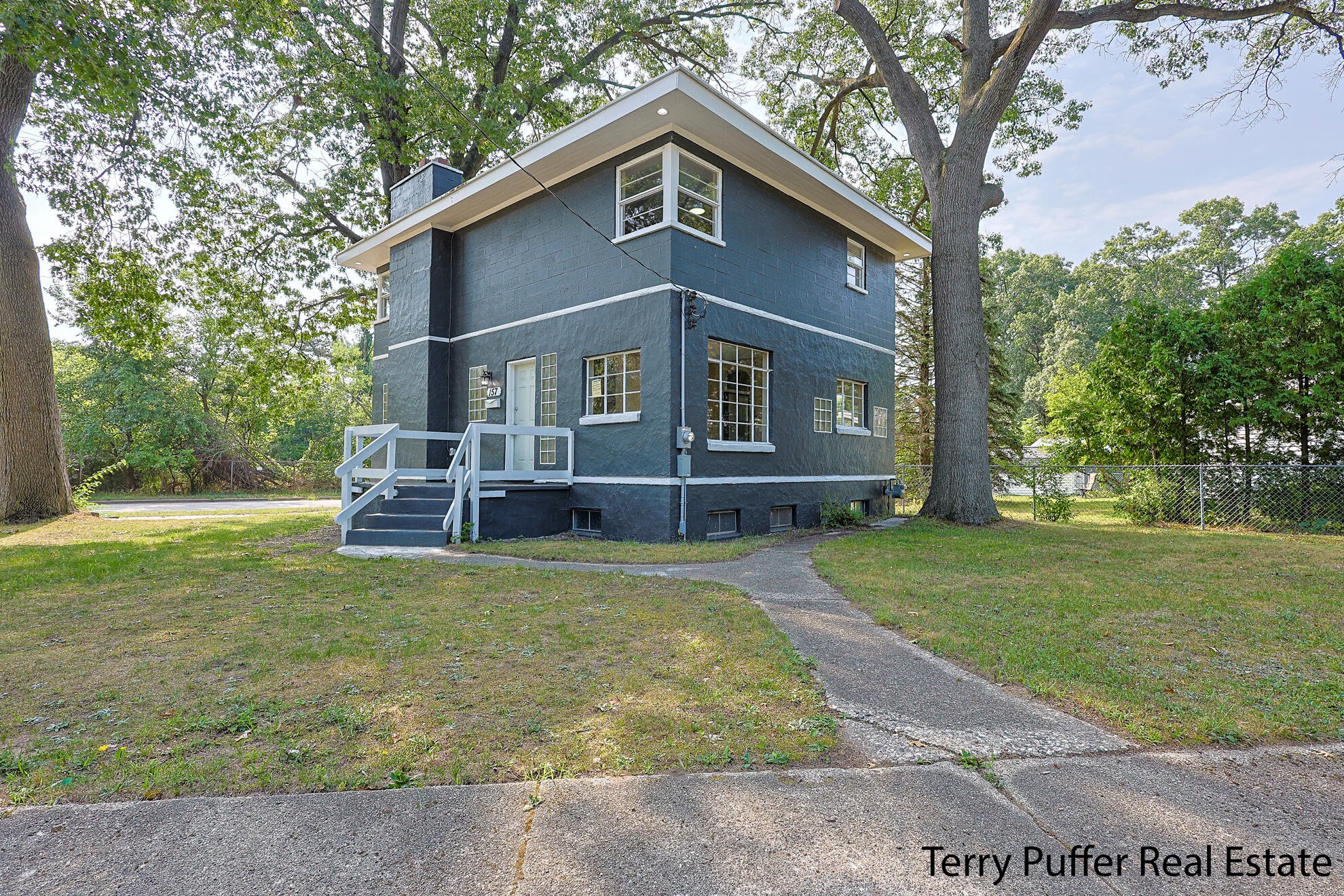 157 Harrison Boulevard